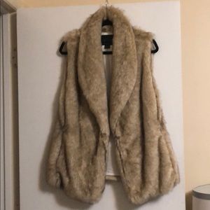 Anthropologie Sanctuary Faux Fur Vest Size M